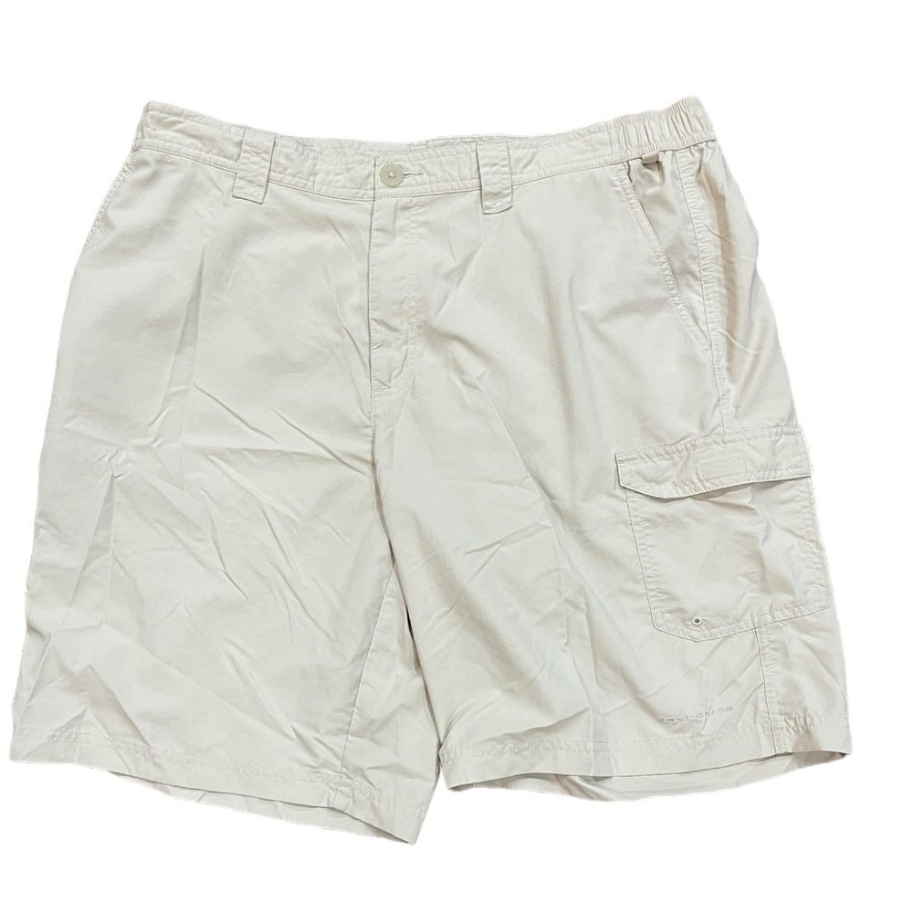 Men's Columbia Nylon Chino 10" Cream Shorts Size 38